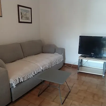 Avec Piscine, Tennis Et Terrasse A 500m De La D'argeles - Fr-1-776-59 Apartment